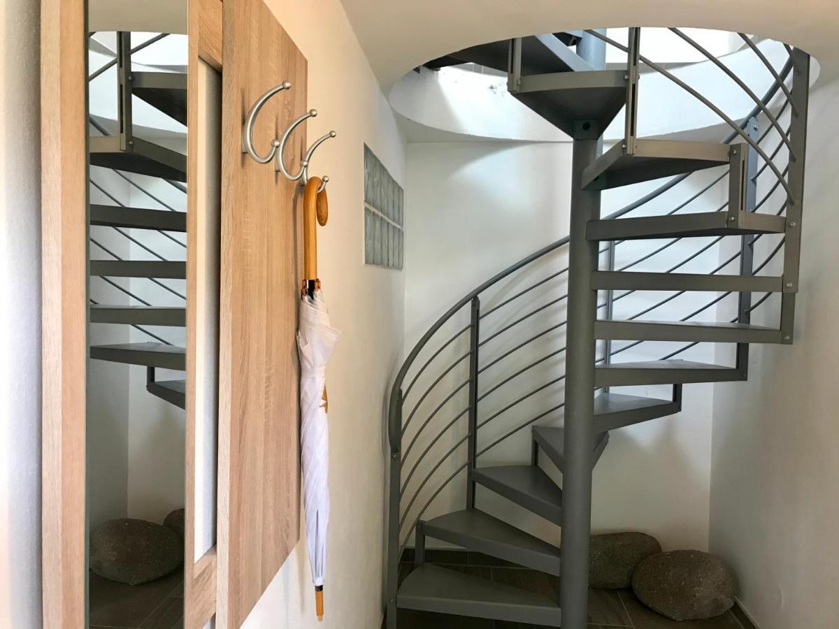 Apartmán U babičky Praga Esterno foto