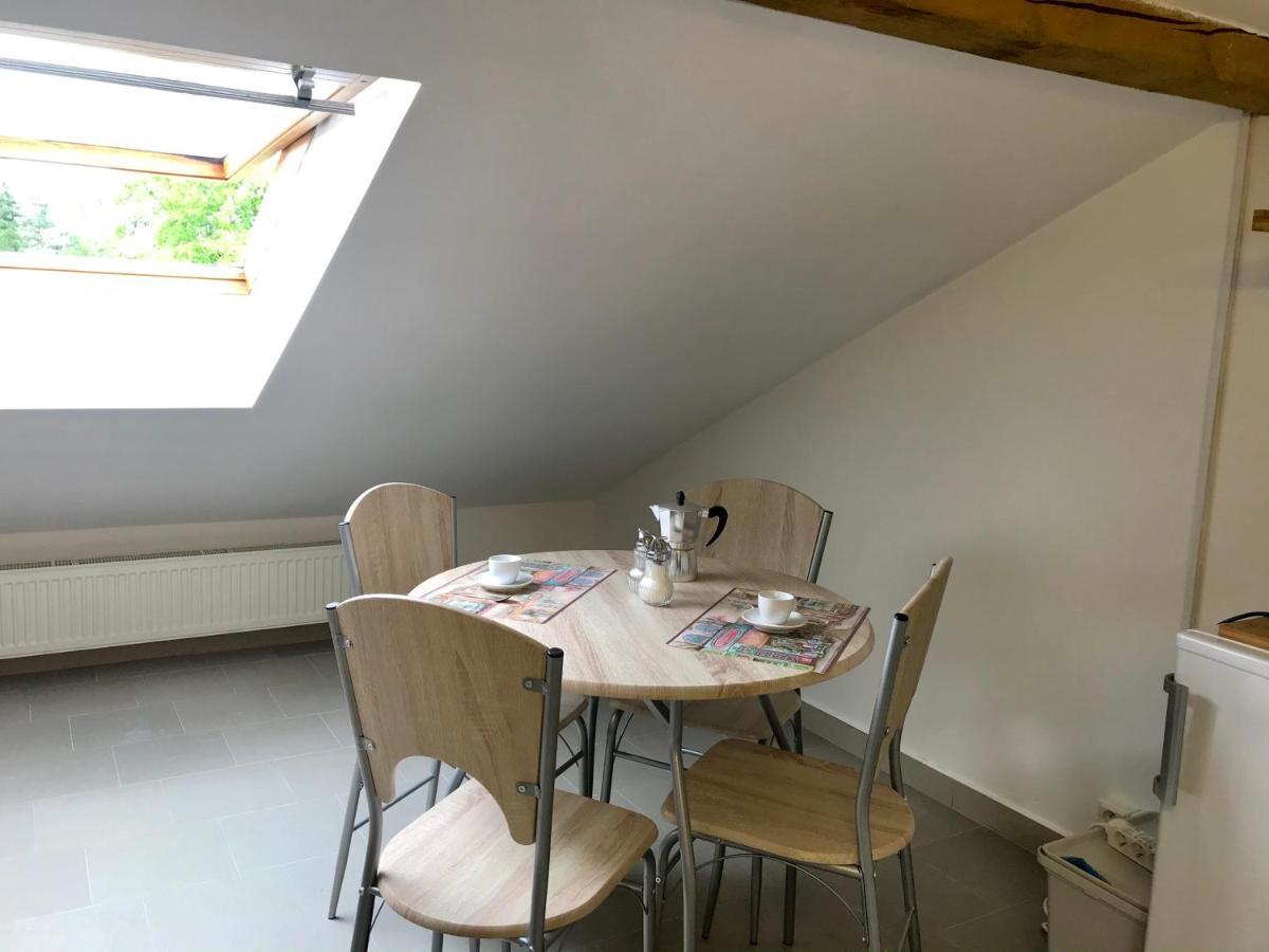 Apartmán U babičky Praga Esterno foto
